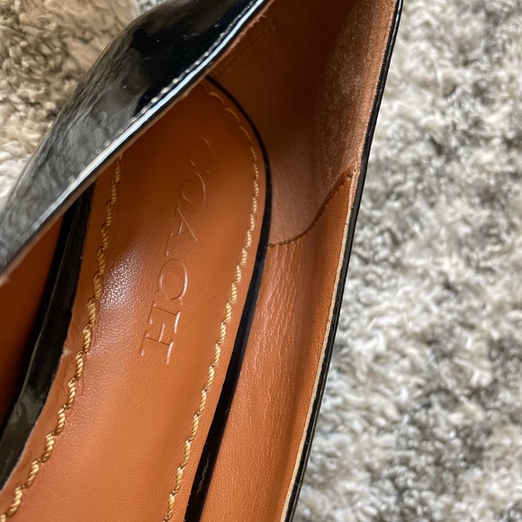 Coach heels size 7B - Picture 2 of 9